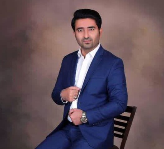 سید فرهاد موسوی؛ بهترین وکیل برای چک برگشتی در کرج